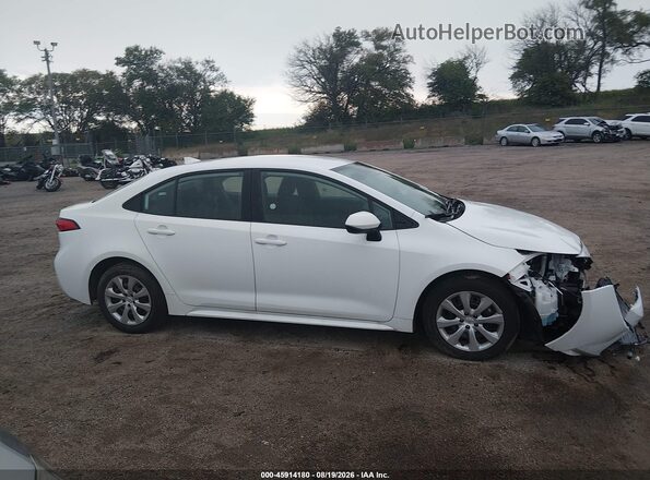 5YFB4MDE4TP415178 2026 TOYOTA COROLLA Белый Вид задней части салона