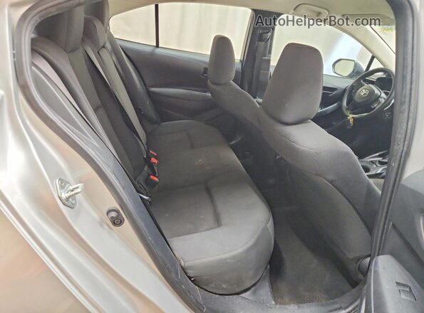 5YFB4MDE5PP065677 2023 TOYOTA COROLLA Серебряный Вид задних сидений