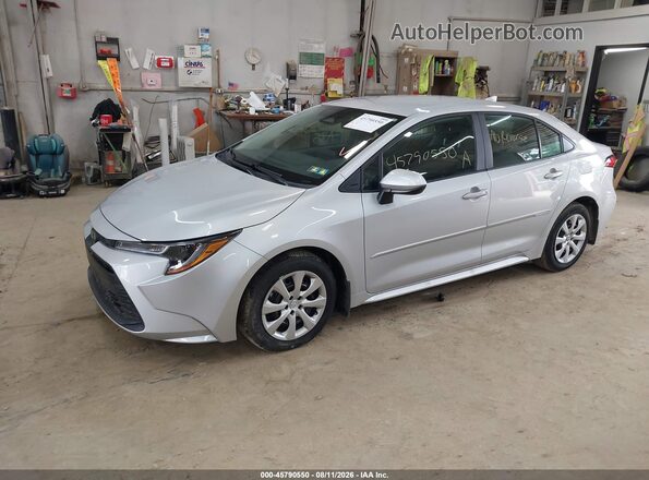 5YFB4MDE6SP302072 2025 TOYOTA COROLLA Silver წინა მარცხენა ხედი სამი მეოთხედიდან