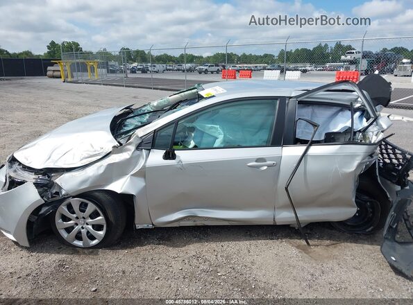 5YFB4MDE6SP311872 2025 TOYOTA COROLLA Silver Widok wnętrza 360 stopni