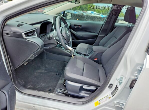 5YFB4MDE6TP405669 2026 TOYOTA COROLLA Белый Вид салона спереди