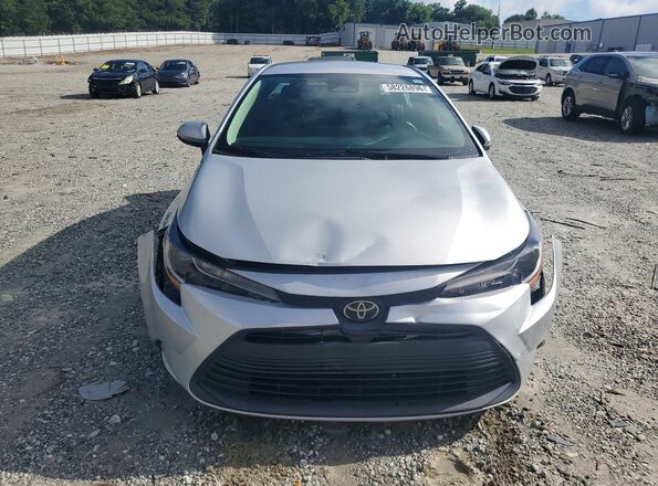 5YFB4MDE7RP094911 2024 TOYOTA COROLLA Silver Widok z przodu