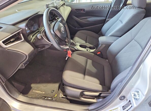 5YFB4MDE7SP306132 2025 TOYOTA COROLLA Silver წინა სალონის ხედი