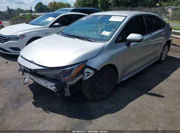 5YFB4MDE7SP318247 2025 TOYOTA COROLLA Серебряный Передняя левая четверть