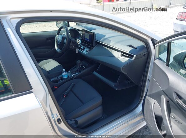 5YFB4MDE8SP267969 2025 TOYOTA COROLLA Silver Вид салону спереду