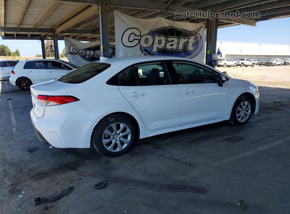 5YFB4MDE8TP399700 2026 TOYOTA COROLLA White Задня права чверть