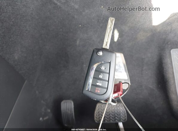 5YFB4MDE8TP445445 2026 TOYOTA COROLLA Черный Вид панели приборов