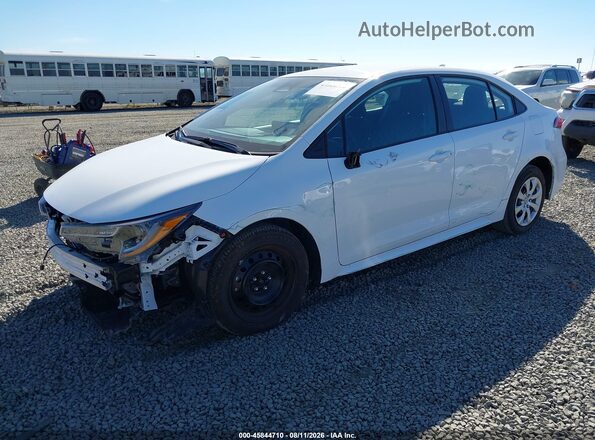 5YFB4MDE9TP385496 2026 TOYOTA COROLLA White Առջևի ձախ երեք քառորդ տեսարան