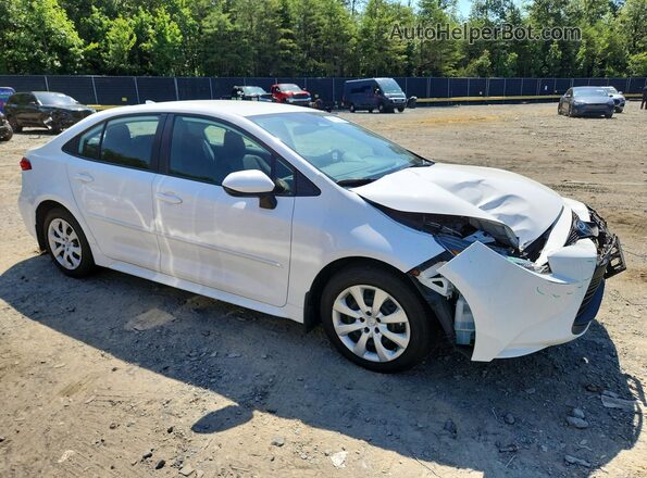 5YFB4MDEXPP015731 2023 TOYOTA COROLLA Белый Передняя правая четверть