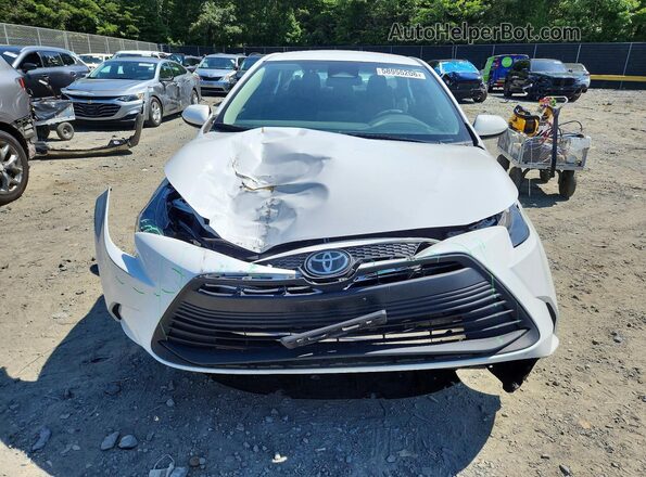 5YFB4MDEXPP015731 2023 TOYOTA COROLLA Белый Вид спереди