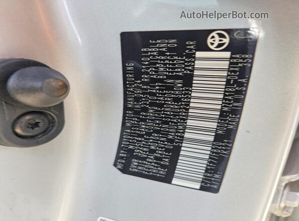 5YFB4MDEXRP216533 2024 TOYOTA COROLLA Silver Vista del compartimento del motor