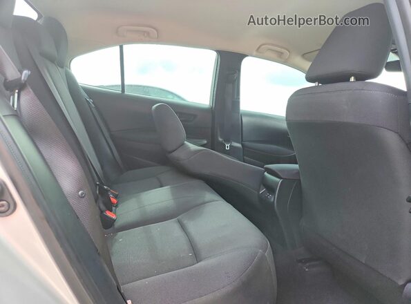 5YFB4MDEXRP216533 2024 TOYOTA COROLLA Silver Vista de los asientos traseros