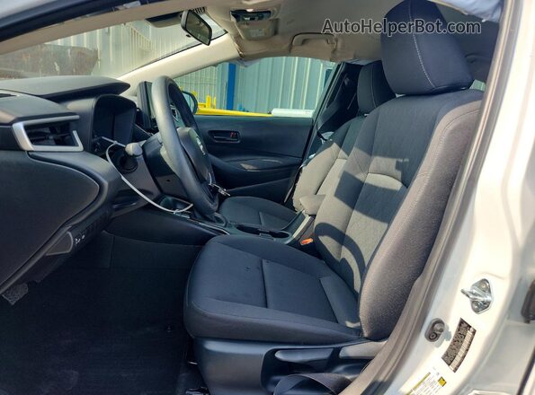 5YFB4MDEXSP261896 2025 TOYOTA COROLLA White Widok wnętrza z przodu