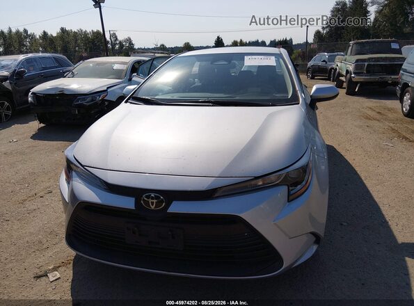 5YFB4MDEXSP284384 2025 TOYOTA COROLLA Silver Vista interior trasera
