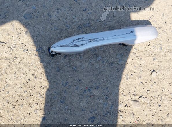 5YFB4MDEXSP284384 2025 TOYOTA COROLLA Silver Vista del cuadro de instrumentos