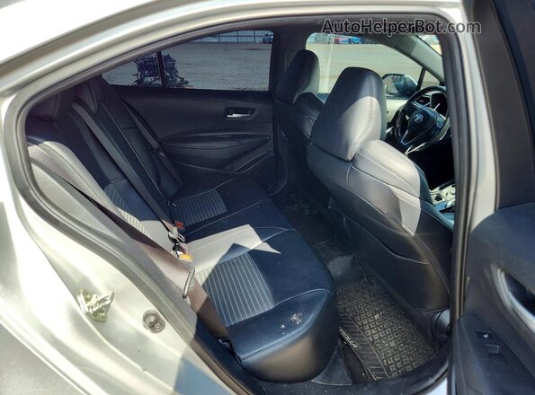 5YFB4RBE2LP007018 2020 TOYOTA COROLLA Silver Vista de los asientos traseros