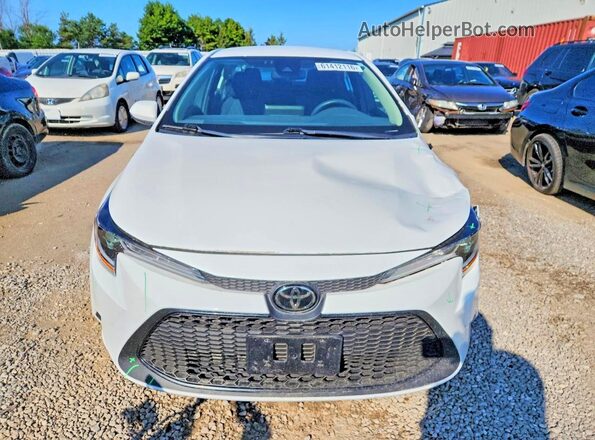 5YFBPMBE4NP333500 2022 TOYOTA COROLLA Белый Вид спереди