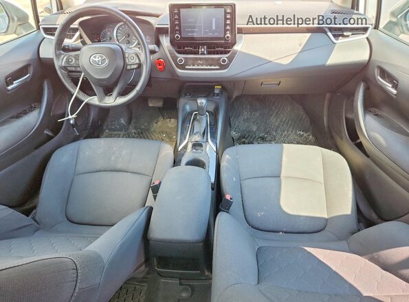 5YFBPRBE4LP016858 2020 TOYOTA COROLLA Белый Вид панели приборов