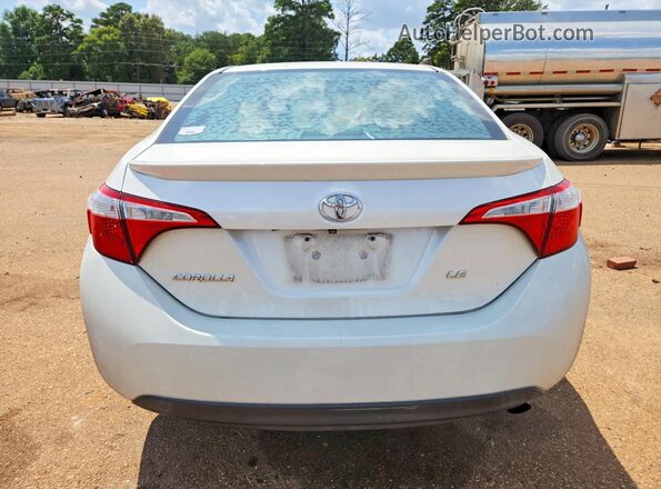 5YFBPRHE2GP368298 2016 TOYOTA COROLLA White Հետևի տեսք