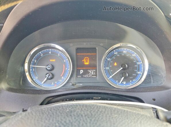 5YFBPRHE6HP592742 2017 TOYOTA COROLLA White Սարքավորումների վահանակի տեսք
