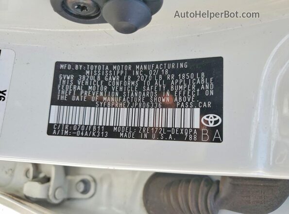 5YFBPRHE7JP806336 2018 TOYOTA COROLLA White Widok komory silnika