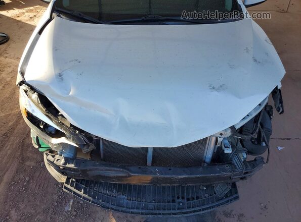 5YFBPRHEXGP383096 2016 TOYOTA COROLLA White Rear interior view
