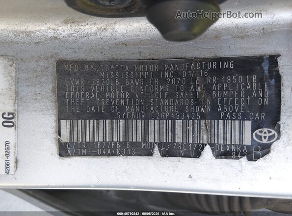5YFBURHE2GP453425 2016 TOYOTA COROLLA Silver Engine compartment view
