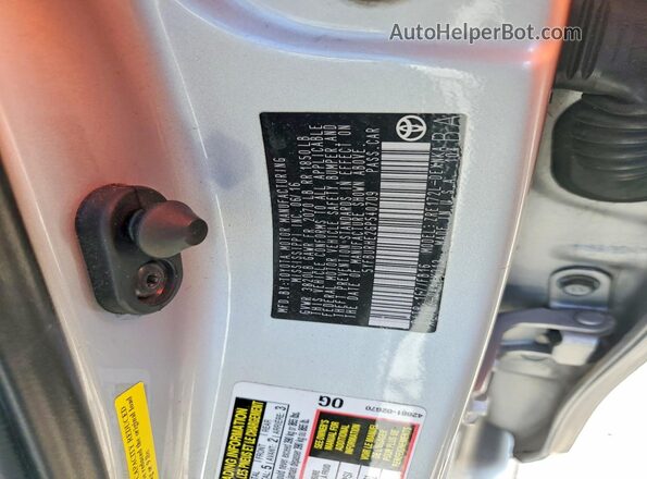 5YFBURHE2GP540709 2016 TOYOTA COROLLA Silver Շարժիչի բաժամունքի տեսք