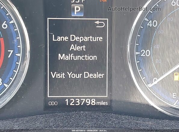 5YFBURHE2HP634820 2017 TOYOTA COROLLA Purple Հետևի նստատեղերի տեսք