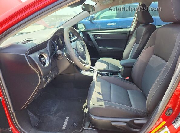 5YFBURHE2KP891452 2019 TOYOTA COROLLA Красный Вид салона спереди