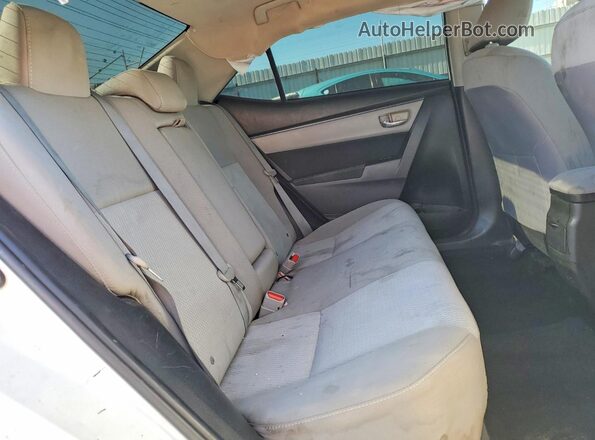 5YFBURHE3GP461176 2016 TOYOTA COROLLA White უკანა სავარძლების ხედი