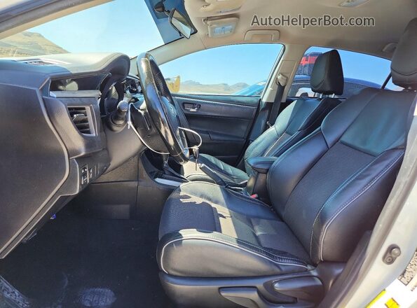 5YFBURHE4GP451143 2016 TOYOTA COROLLA White Widok wnętrza z przodu