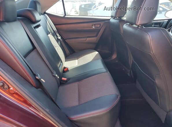 5YFBURHE4HP573101 2017 TOYOTA COROLLA Burgundy Vista de los asientos traseros