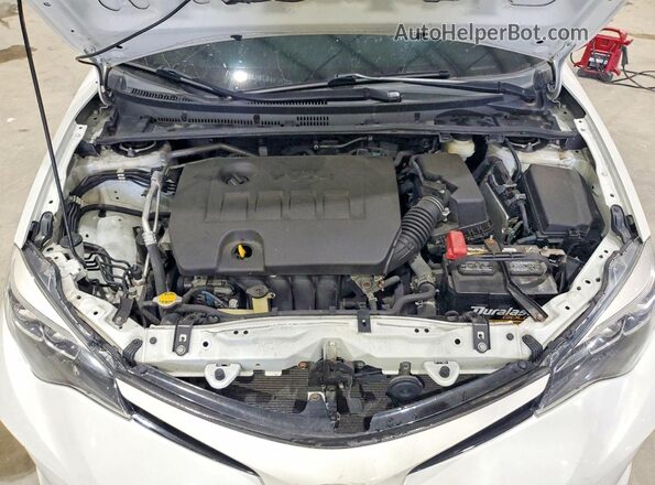 5YFBURHE4HP604752 2017 TOYOTA COROLLA White Вид задньої частини салону