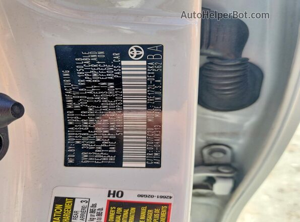5YFBURHE4HP630221 2017 TOYOTA COROLLA White Widok komory silnika