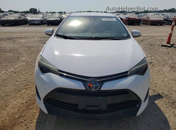 5YFBURHE4HP710487 2017 TOYOTA COROLLA White Front view