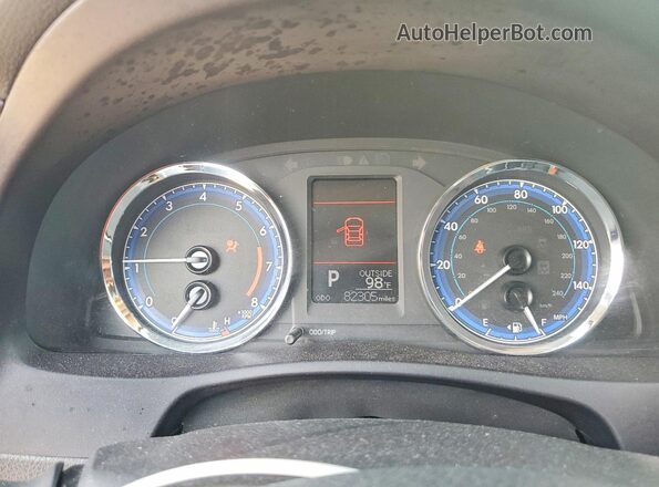 5YFBURHE4HP710487 2017 TOYOTA COROLLA White Instrument cluster view