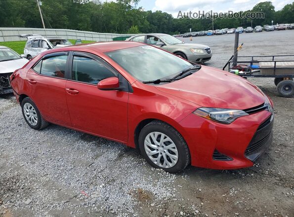 5YFBURHE4JP834183 2018 TOYOTA COROLLA Красный Передняя правая четверть