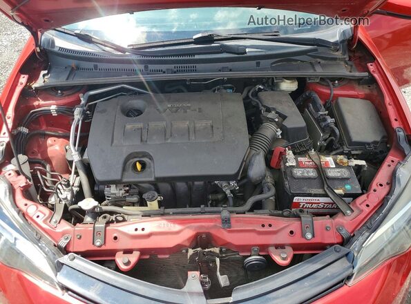 5YFBURHE4JP834183 2018 TOYOTA COROLLA Красный Вид задней части салона