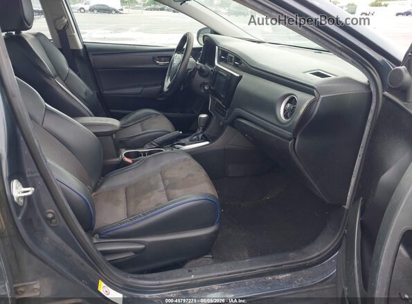 5YFBURHE4KP864303 2019 TOYOTA COROLLA Серый Вид салона спереди