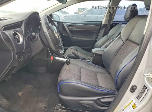 5YFBURHE4KP885104 2019 TOYOTA COROLLA Silver Widok wnętrza z przodu