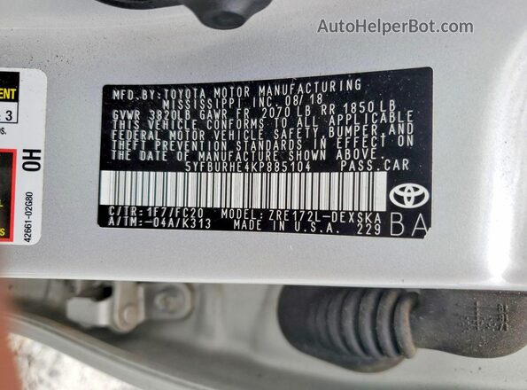 5YFBURHE4KP885104 2019 TOYOTA COROLLA Silver Widok komory silnika