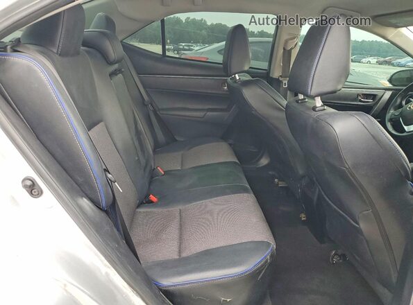 5YFBURHE4KP885104 2019 TOYOTA COROLLA Silver Widok tylnych siedzeń
