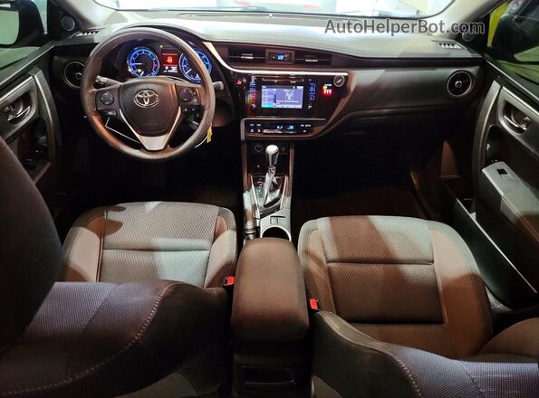5YFBURHE4KP926136 2019 TOYOTA COROLLA White წინა პანელის ხედი