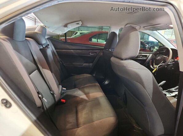 5YFBURHE4KP926136 2019 TOYOTA COROLLA White უკანა სავარძლების ხედი