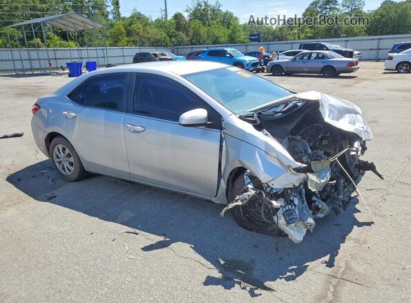 5YFBURHE5GP496592 2016 TOYOTA COROLLA Серебряный Передняя правая четверть
