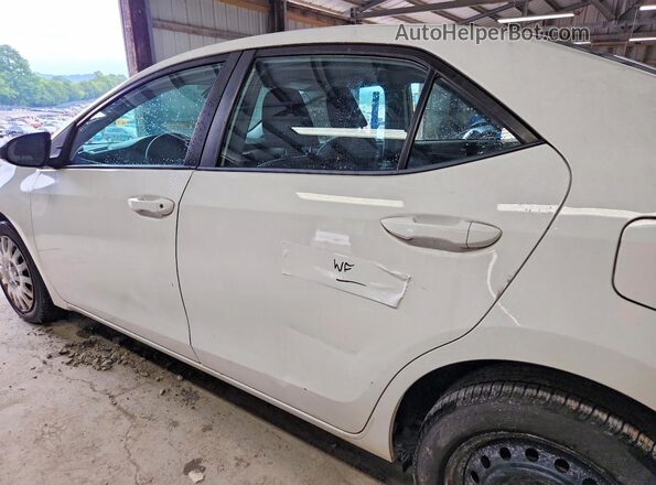 5YFBURHE5KP939820 2019 TOYOTA COROLLA White ძრავის განყოფილების ხედი