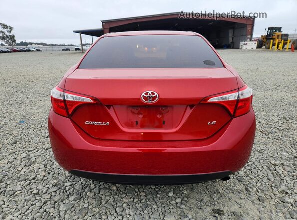 5YFBURHE6GP561885 2016 TOYOTA COROLLA Red Вид ззаду