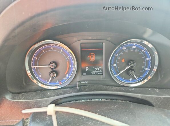 5YFBURHE6HP708675 2017 TOYOTA COROLLA Silver Вид щитка приладів