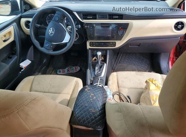 5YFBURHE6KP856249 2019 TOYOTA COROLLA Красный Вид панели приборов
